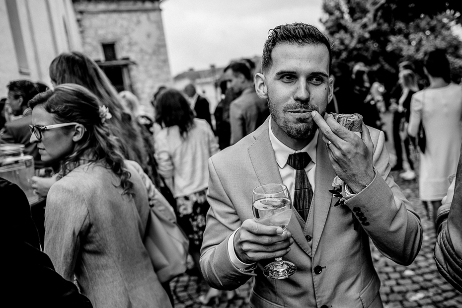 Black and white wedding stories