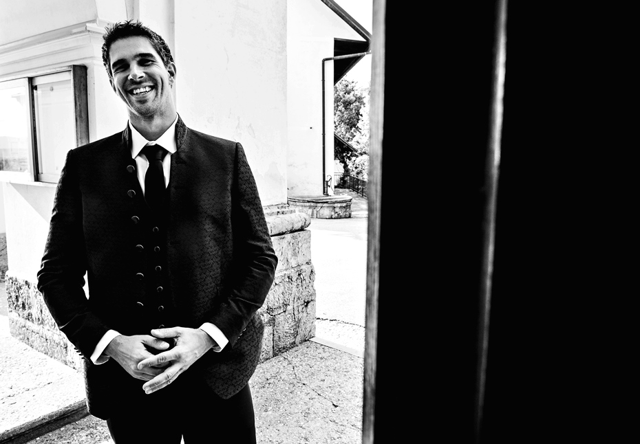Black and white wedding stories